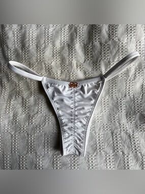 Bikini Block Angela Cheeky Bottoms - White
